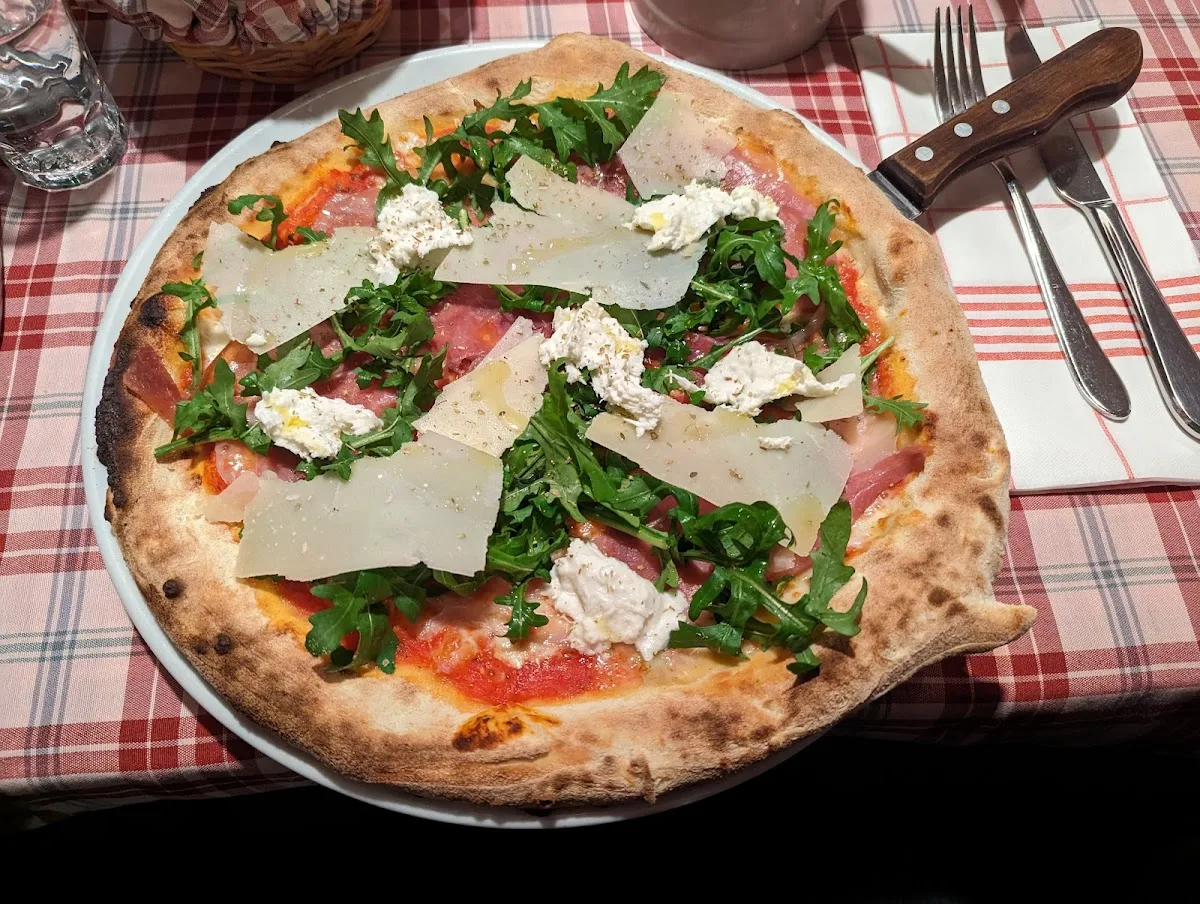 Pizza 24 Karat — Pane e Pino