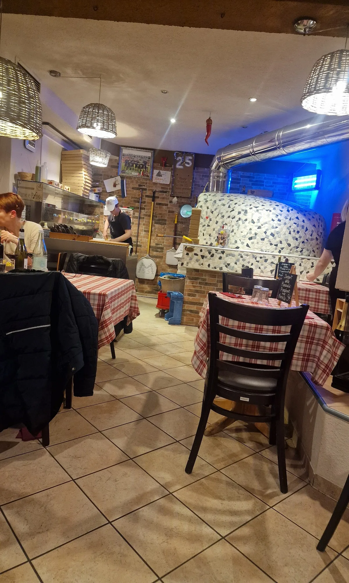 Der echte Holzofen im Pane e Pino